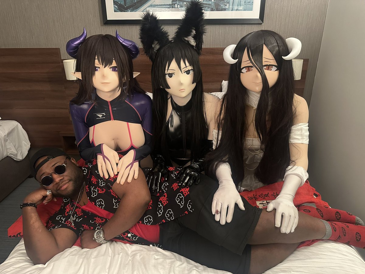 JoJoKigu (@kigjojo) on Twitter photo The Easter Meet was fun this year, didn’t have the chance to kig due to hada problems but it was still fun to see old friends and make new ones as well. Also looking like a badass as well 🤣🔥🤟
🎭: <a href="/KiguRyuka/">Ryuka Kuromiya</a>, <a href="/Kohaku_Kig/">Kohaku</a>, <a href="/xcal131/">xcal131</a>
📸: <a href="/TPJerematic/">Stephen - TPJerematic</a> The Easter Meet was fun this year, didn’t have the chance to kig due to hada problems but it was still fun to see old friends and make new ones as well. Also looking like a badass as well 🤣🔥🤟
🎭: <a href="/KiguRyuka/">Ryuka Kuromiya</a>, <a href="/Kohaku_Kig/">Kohaku</a>, <a href="/xcal131/">xcal131</a>
📸: <a href="/TPJerematic/">Stephen - TPJerematic</a>
