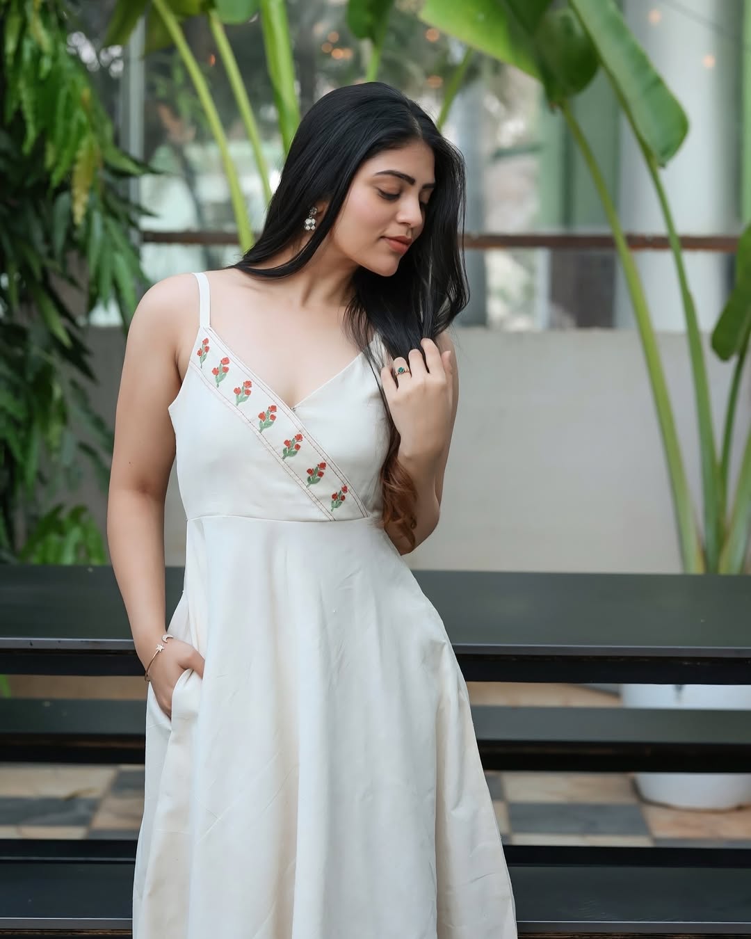 GpJ30UWbUAAbNbQ?format=jpg&name=large