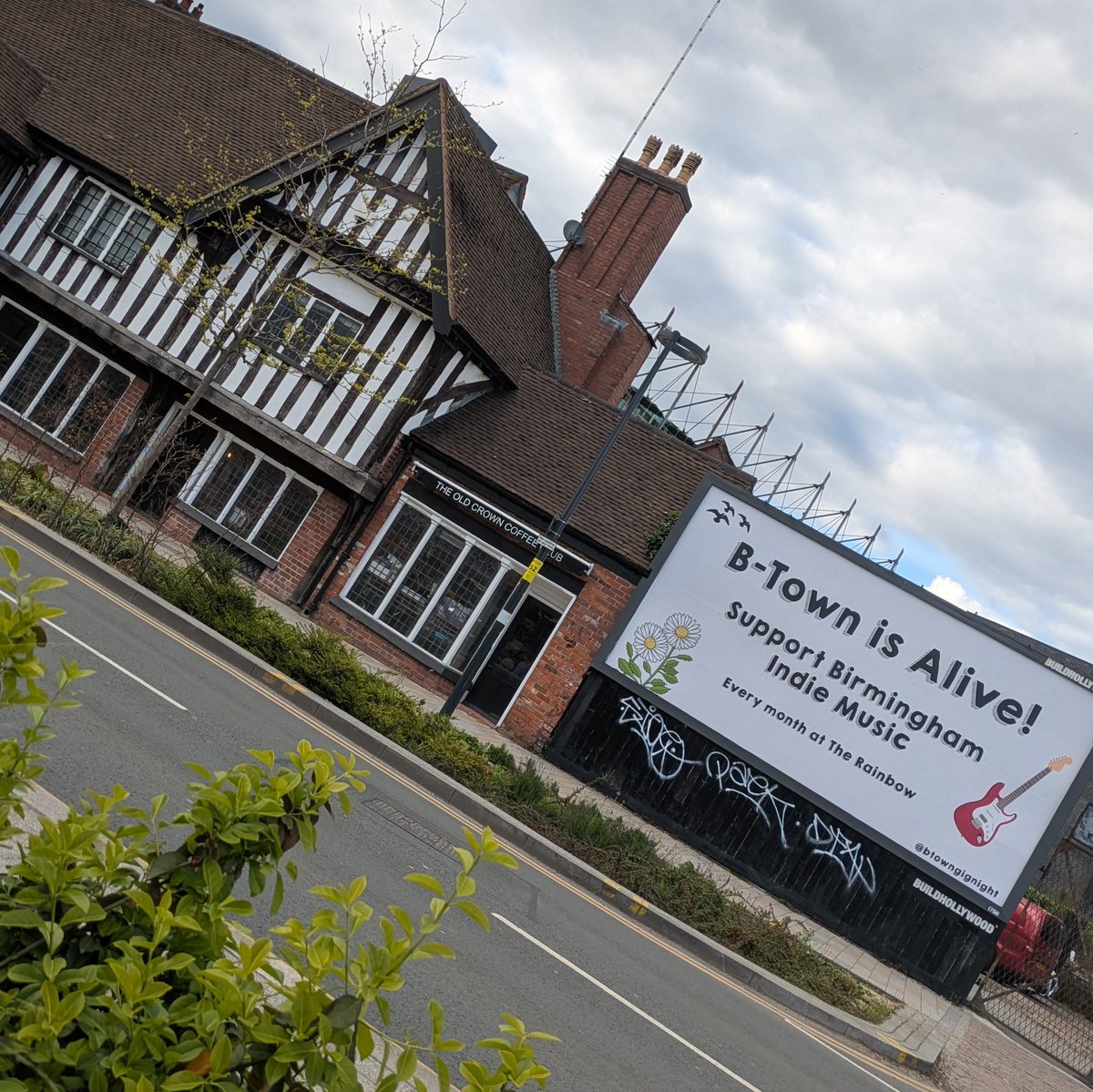 We bought a billboard to promote our monthly indie gig night &amp; Birmingham alternative music 🎸

It's such a surreal moment when things like this happen <a href="/btowngignight/">B-Town!</a> is unstoppable 🌊

Don't just dream in your sleep, it's just lazy
