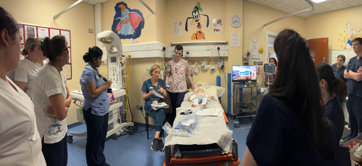 SligoSim (@sligosim) on Twitter photo Status epilepticus in a known paediatric epilepsy pt, using algorithms to reduce cognitive load and assisting ventilation until help arrives well done 👏🏻 #teamSUH <a href="/CatherineGlanc3/">Catherine (Greaney) Glancy</a> <a href="/bernie_biesty/">Bernie Biesty</a> <a href="/MauraHeffernan2/">Maura Heffernan</a> <a href="/GeorginaKilcoy3/">Georgina Kilcoyne</a> Status epilepticus in a known paediatric epilepsy pt, using algorithms to reduce cognitive load and assisting ventilation until help arrives well done 👏🏻 #teamSUH <a href="/CatherineGlanc3/">Catherine (Greaney) Glancy</a> <a href="/bernie_biesty/">Bernie Biesty</a> <a href="/MauraHeffernan2/">Maura Heffernan</a> <a href="/GeorginaKilcoy3/">Georgina Kilcoyne</a>