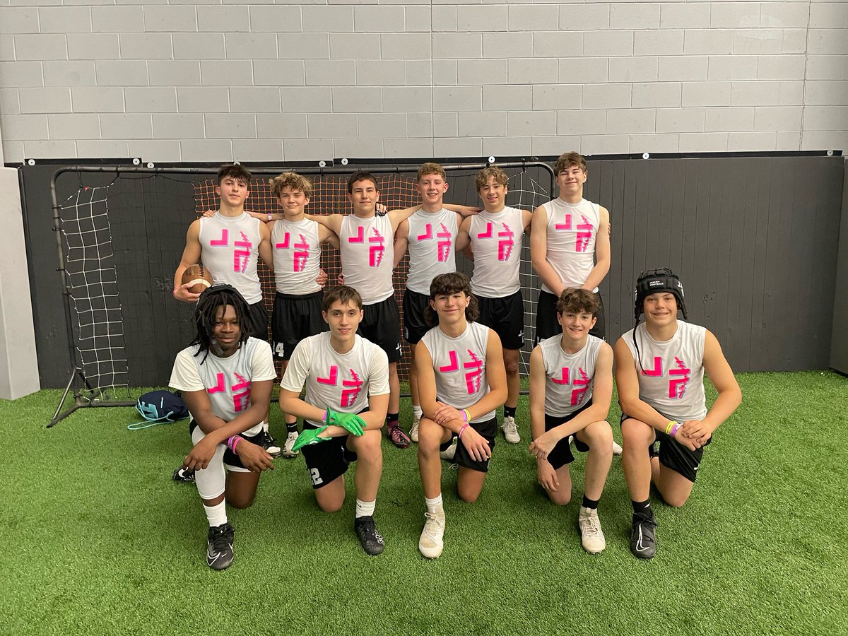 Very proud of our 14u and 18u for the travel season! Can’t wait for next year!