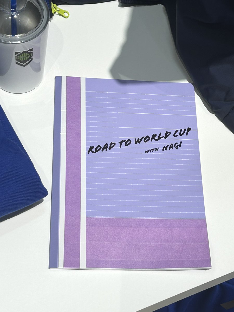 แล้วเรโอะในสนามอะ ร้องไห้น้ำตาแตกจะหมดตัวอยู่แล้ว กลับห้องล็อคเกอร์ไปแล้วต้องไปเจอสมุดนี่อีกจะเป็นยังไงน้อ இ﹏இ