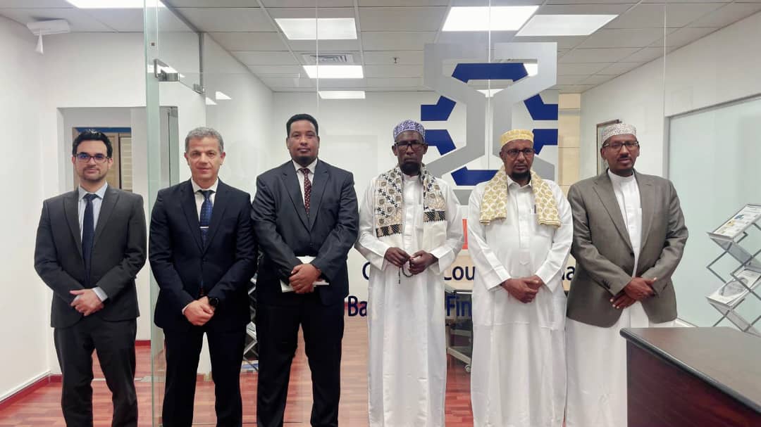 KhaireHamse's tweet photo. Honored to meet Dr. Abdelilah Belatik, CIBAFI General Secretary & Dr. Muhammad Bilal at @CIBAFIorg alongside our Shari’ah Board members. Grateful for the warm welcome & productive talks on future collaboration in Islamic finance.
> #CIBAFI #IslamicFinance #Bankofomaliland https://t.co/WRG66EmGq8