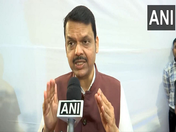 ani_digital's tweet photo. "Neither J-K, nor India will be deterred, action will be taken": CM Fadnavis condemns Pahalgam terror attack

Read @ANI Story |   https://t.co/ZB6MJoq2iF
#DevendraFadnavis #PahalgamTerrorAttack #JK https://t.co/VvJXX41Fi4