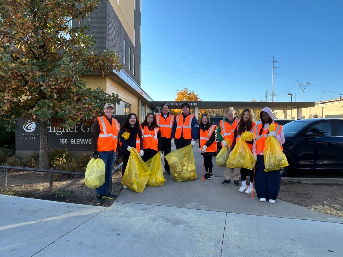 Join us Saturday for the <a href="/NDAlumni/">Notre Dame Alumni</a> Global Day of Service! 

NDMN will be cleaning our adopted streets near Higher Ground in Minneapolis at 2 p.m. and then gathering at La Dona for drinks and food afterwards. Visit myND for more information or to register: my.nd.edu/topics/1147/ev…