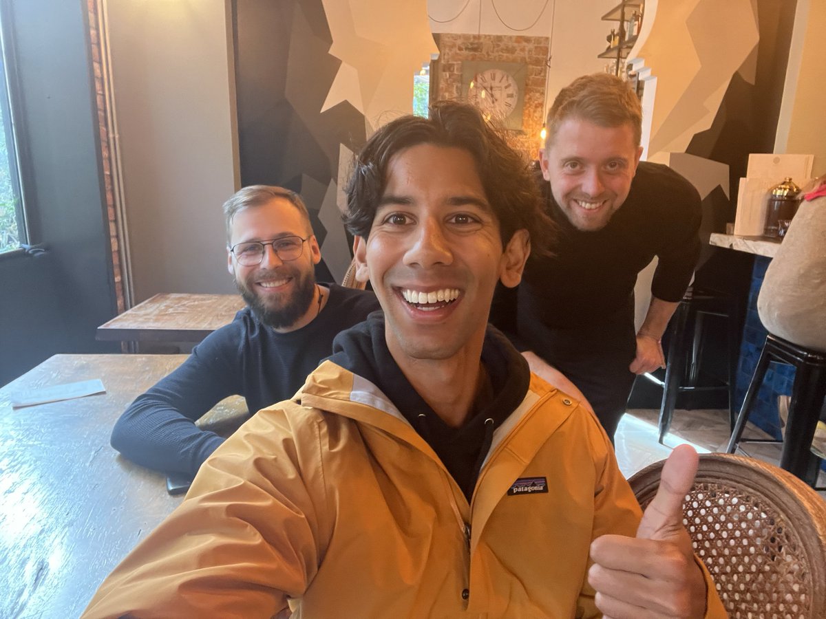 Excited to welcome Kiwi News into the Superchain interop incubator

A few years back, Tim and Mac gave candid and critical feedback that helped inform the initial ship for Optimism’s Developer Console.

Now they’ll be joining a group of 13 other teams working with bleeding edge