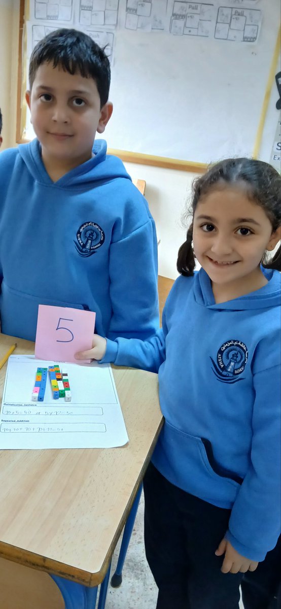 baltaji_rawan's tweet image. Grade 2 learners brought multiplication to life by constructing towers with blocks after mastering multiplying by 10! ✨
#FunWithMath #Grade2Adventures
@FawziehHn
@MakAishaSchool