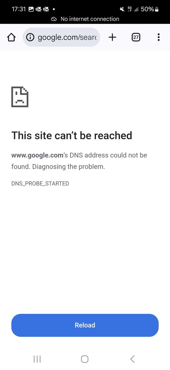 ClaireB_Design's tweet photo. @VodafoneUK Why has the internet suddenly dissapeared from here despite it looking like I've got good signal &amp; 5g. It's been like this 3/4 weeks and it's driving me mad as I have to spend hours each week sat here waiting for my kids to finish their classes 🙃
member.fires.twins https://t.co/ktZLlX1E2B