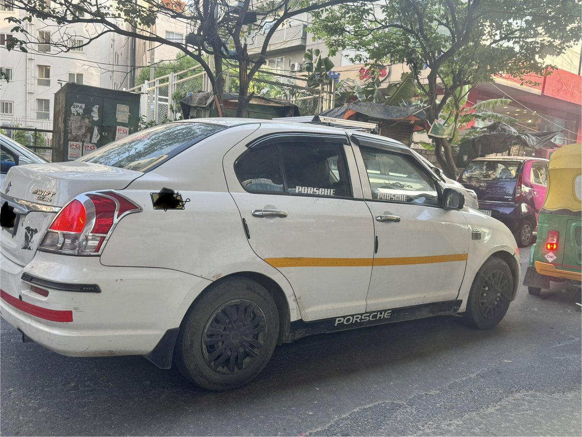 Pitch deck on wheels! 
As you pitch so shall you become 
#PleaseDontDoThat #Bengaluru #startups