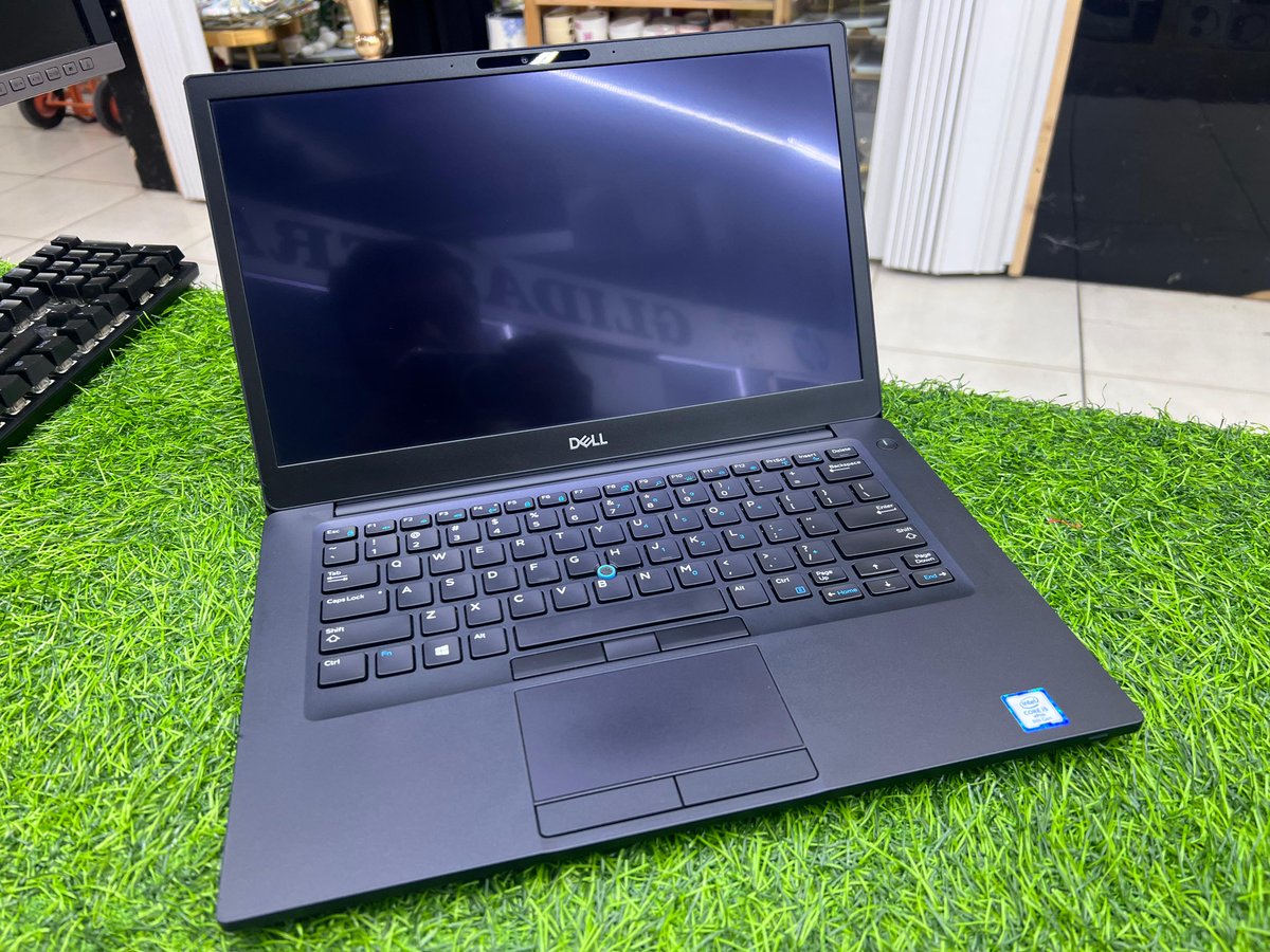 BGizzleT's tweet photo. @RealTalkFadzie 🚀 Power up your productivity! With a Laptop🚀
💼 Dell Latitude 7490💼
✨14" HD Touchscreen 🧠 Intel Core i5 8th Gen 💾 256GB SSD 🚀 8GB RAM 🛡️ Windows 11 Pro ✅ Office 2021 Included! 🔌 Ports: [USB 3.0, HDMI, USB-C, SD card reader] 🔋 4+ Hour Battery Life 💰 Price: 240 USD. https://t.co/DaLjEoYFTx