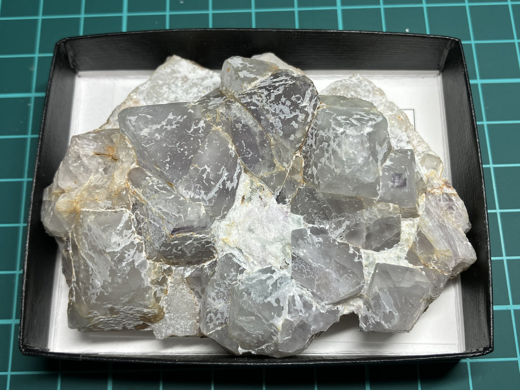 世界で2番目の千葉石産出地！「沖岩体」及び千葉石などの