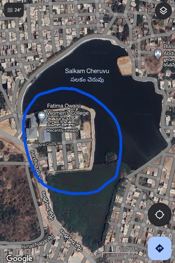 tathvamasi6's tweet photo. Owaisi occupied 40% of lake. Till now no one dared to get him vacated.

Tomorrow even if BJP govt tries, Judiciary will put an indefinite stay and no one can touch.

That’s why we need #JudicialReforms https://t.co/jNqRiC47lh