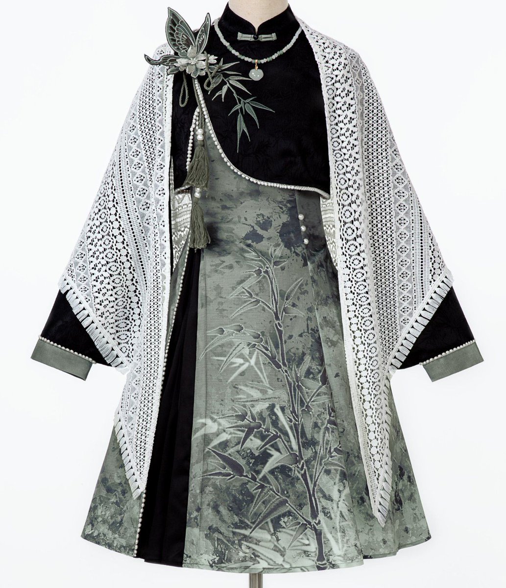 🌿💚翠竹と蝶のチャイナドレス 💚🌿