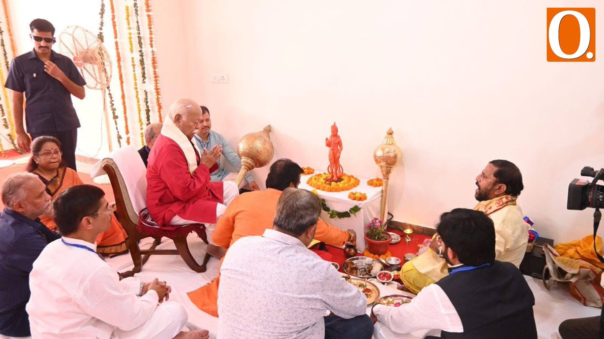 RSS Sarasanghachalak Dr. Mohan Bhagwat inaugurates ‘YASHAWANT’ — the new ABVP Karyalay in the National Capital, New Delhi.

#ABVP #YASHAWANT