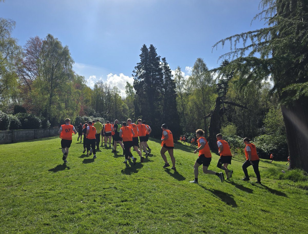 A lovely day for some exercise. ☀️ 

Course 06/24's PE session today involved a repetitive circuit of running, sit ups and shuttle runs, with some incline sprints to finish. 🏃🏼‍♀️ 

#LifeOfAProbationer