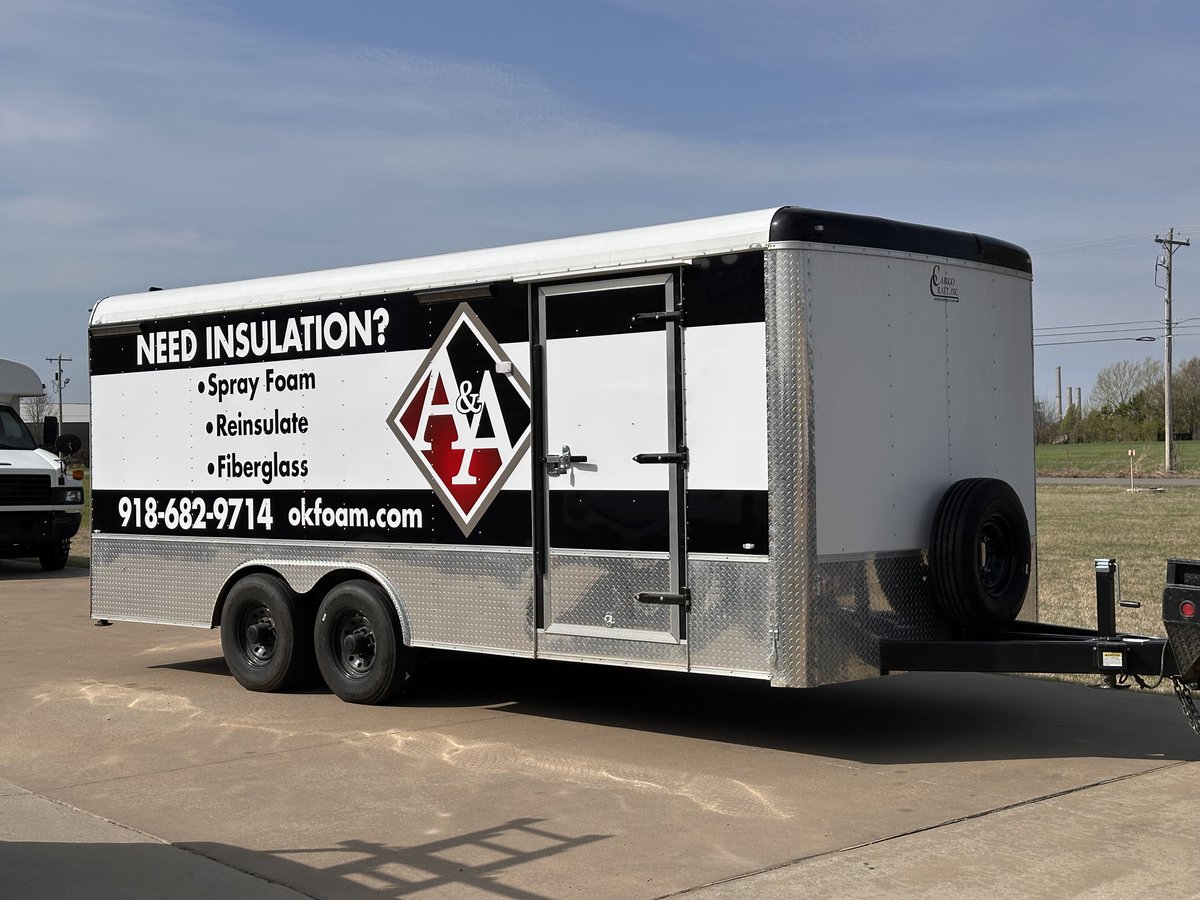 ReactionWraps's tweet image. Wrapped and ready to roll - This enclosed trailer for A &amp;amp; A Insulation is now a mobile billboard — clean, bold, and straight to the point.

 #AAInsulation #TrailerWrap #MobileMarketing #ReactionWraps #MuskogeeBusiness