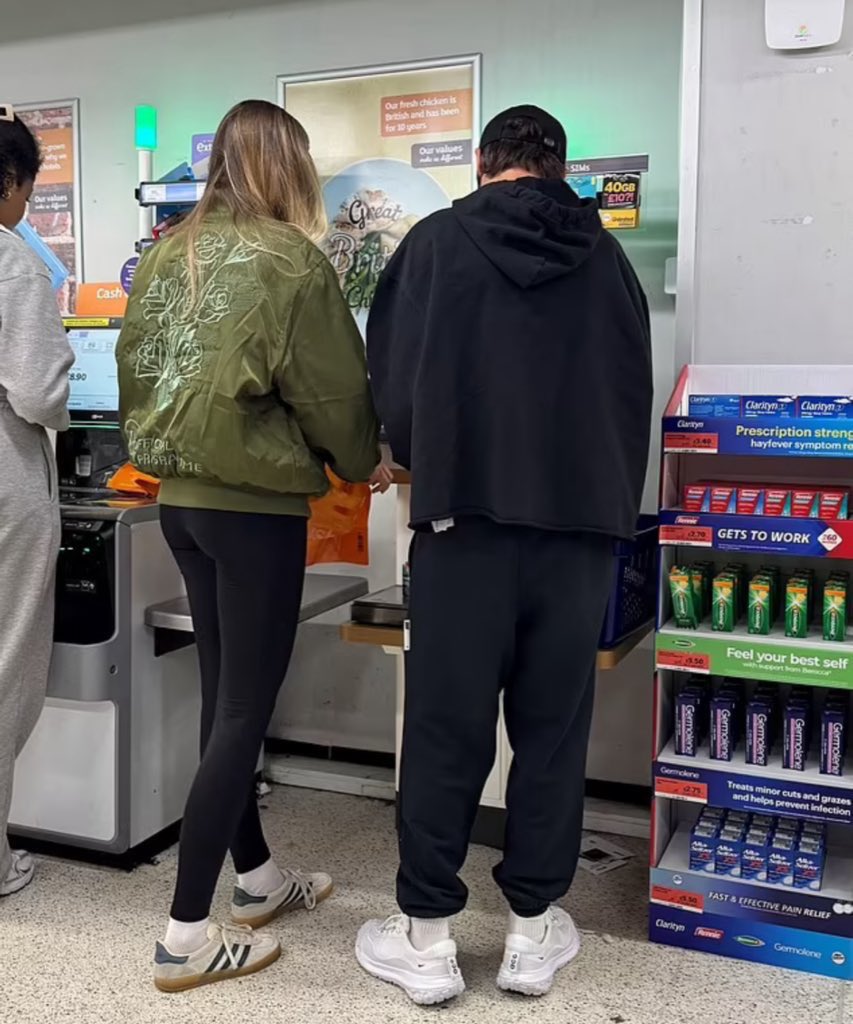 SHES WEARING HIS JACKET 😭😭😭😭