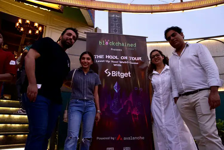 BitgetIndia's tweet image. Delhi showed up for The HODL on Tour 🔥

Alpha-filled convos, builder momentum, and strong community vibes made this one to remember.

Big thanks to @blockchainedind,@Jyotsna81117796,@MittalDevika, @howdy_akshay, @manavailawadi92, @avax, and @bitgetglobal for powering it.…