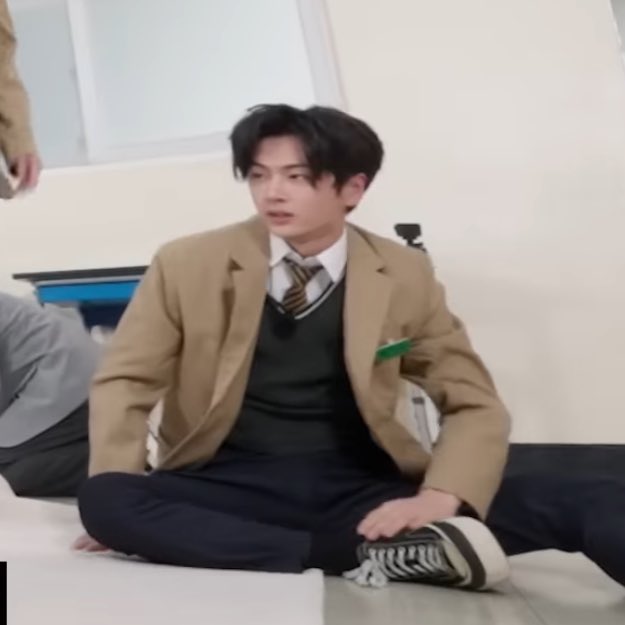 goldie🫐 ³ ⁶³ ¹² tweet media