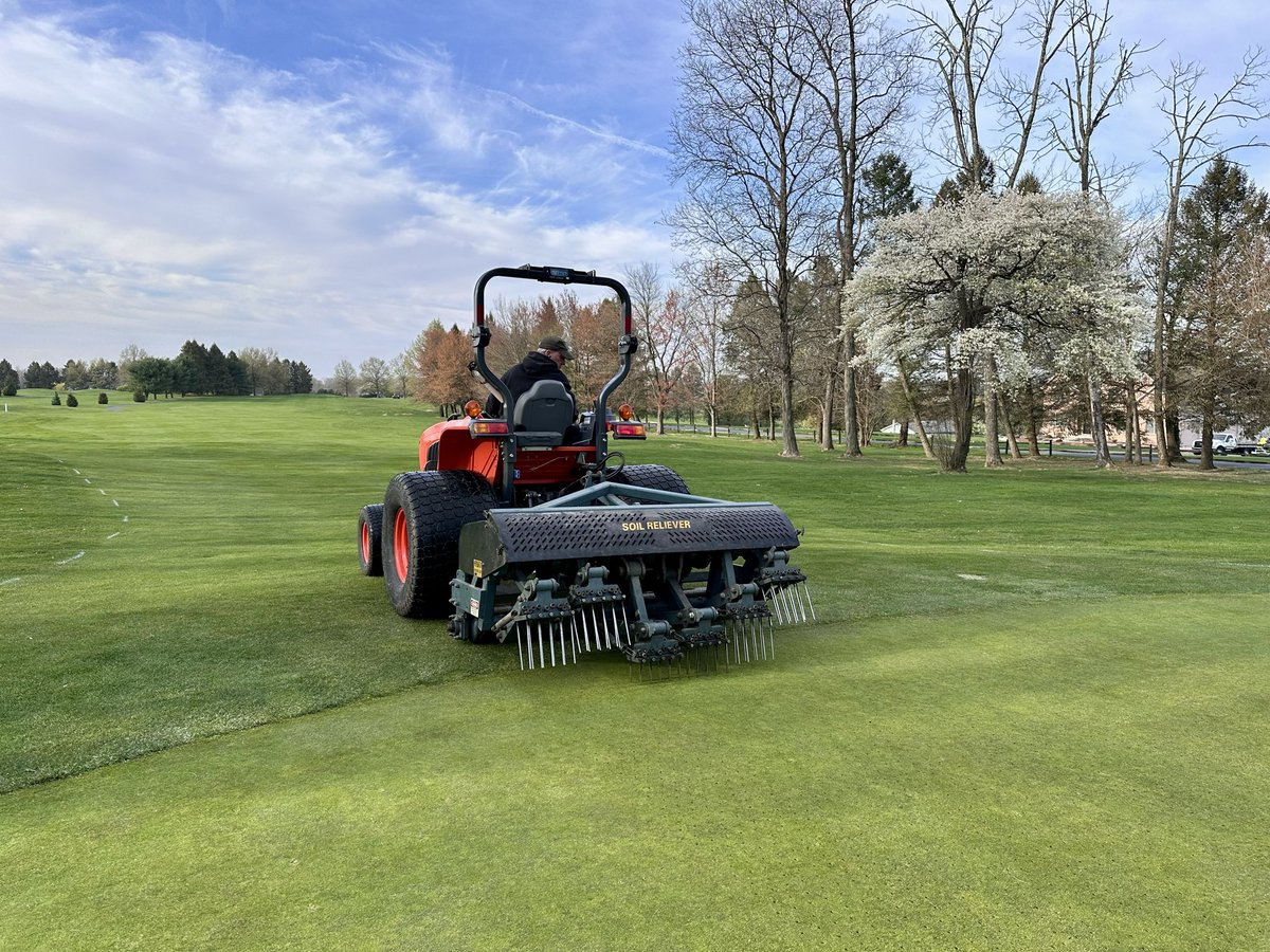 Andre & Son Turf tweet media