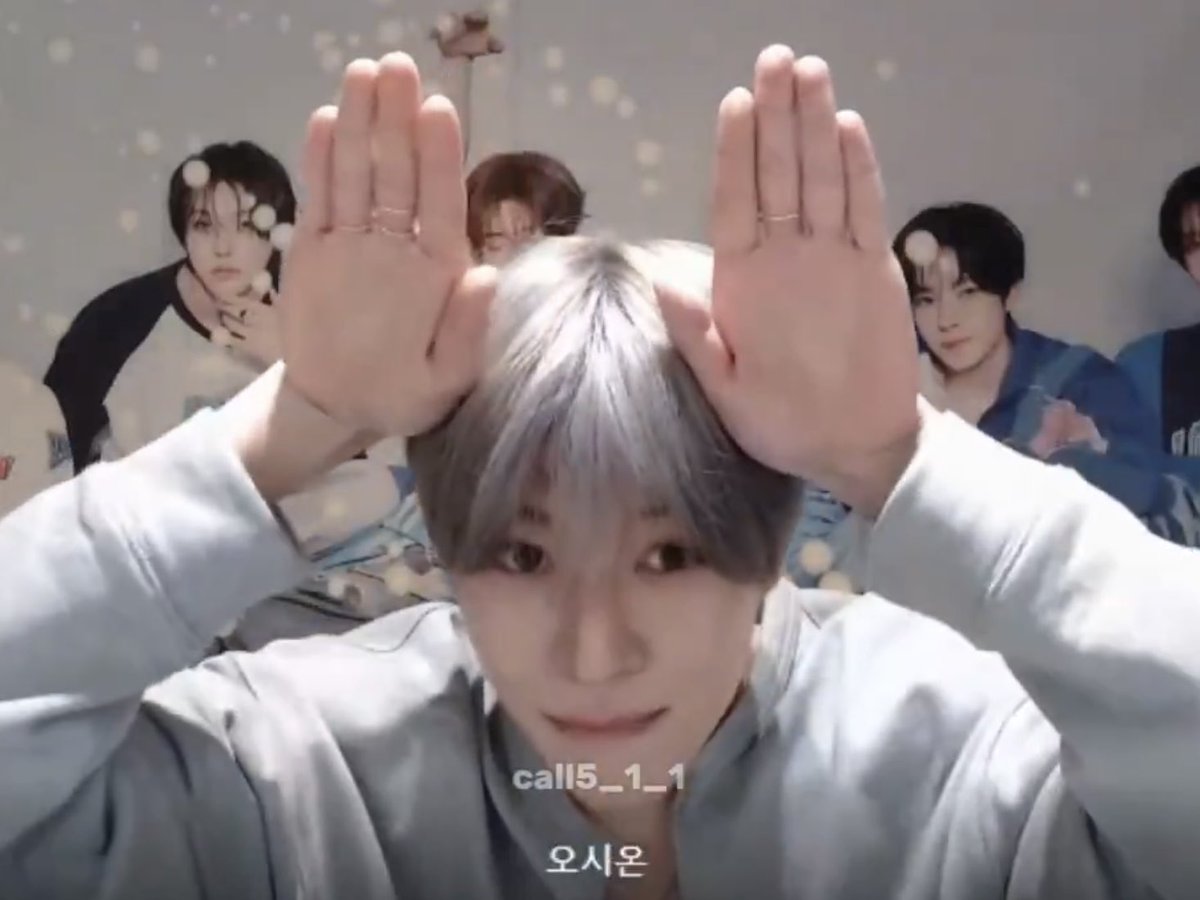 sion is so cutieful today ૮ . . ྀིა