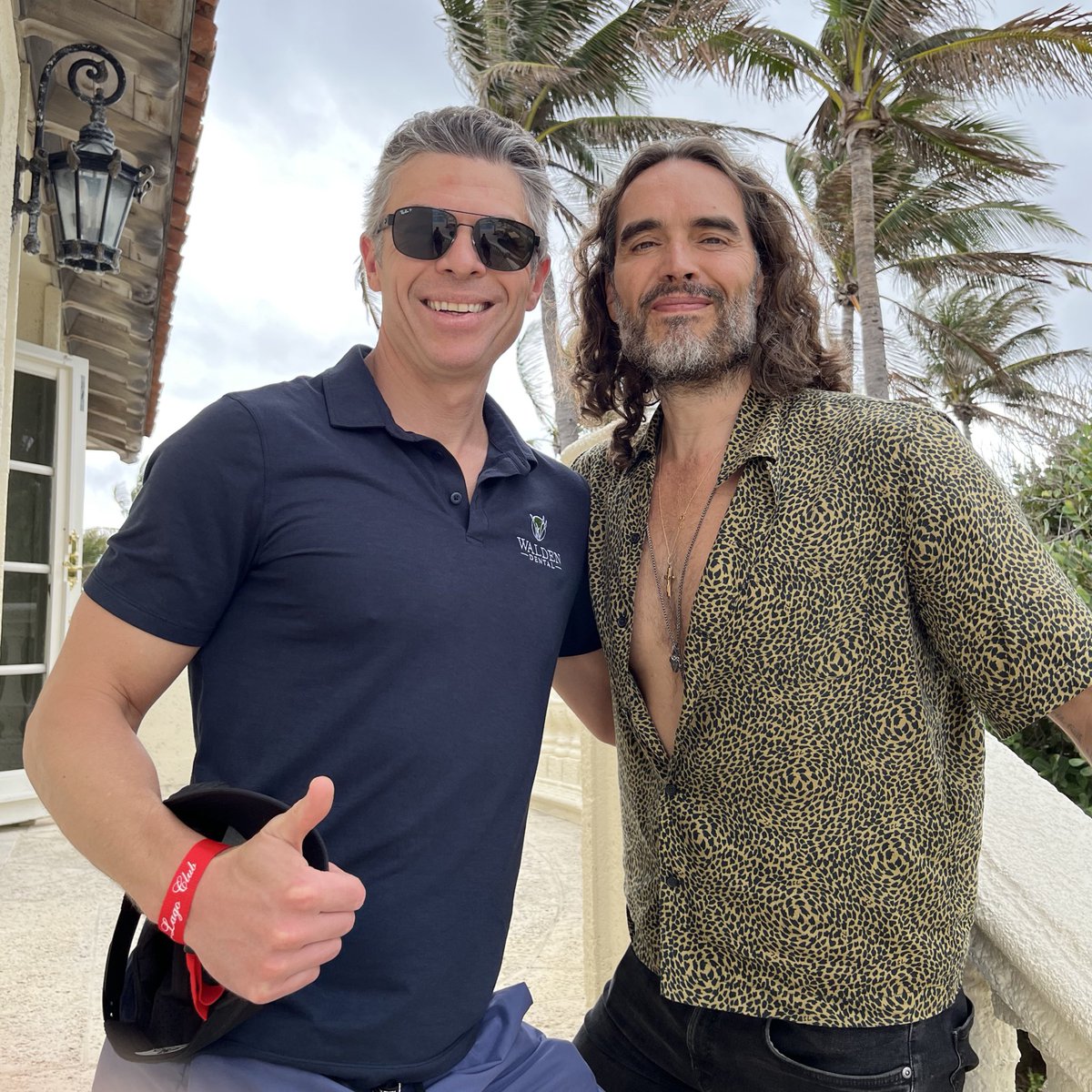 davyfrank26's tweet photo. With the one and only Russell Brand! I love going to Mar-a-Lago and meeting new people. You never know who’s going to be there! https://t.co/hlOdEpdyYn