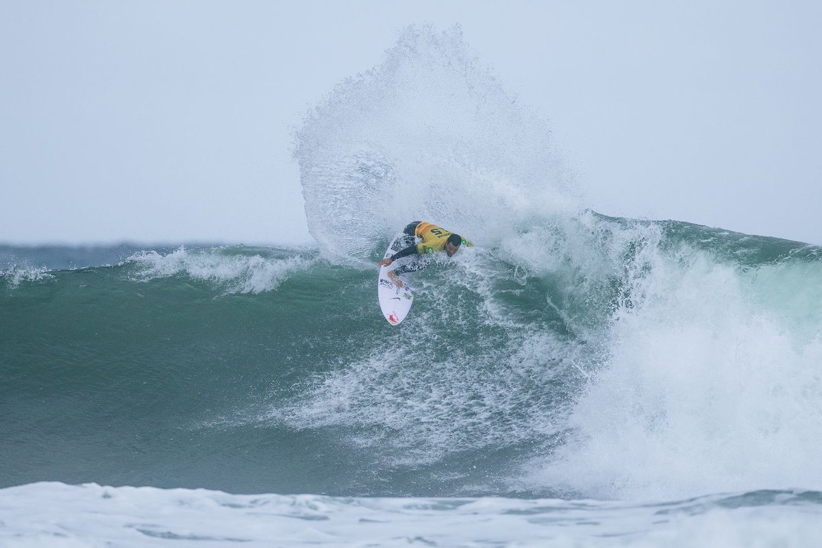 italoferreira's tweet image. 🇦🇺🔔 Rip Curl Pro Bells Beach: Opening Round ✅ 

📷: @wslbrasil @wsl 
#IF15 #ItaloFerreira #BellsBeach #OpenigRound
