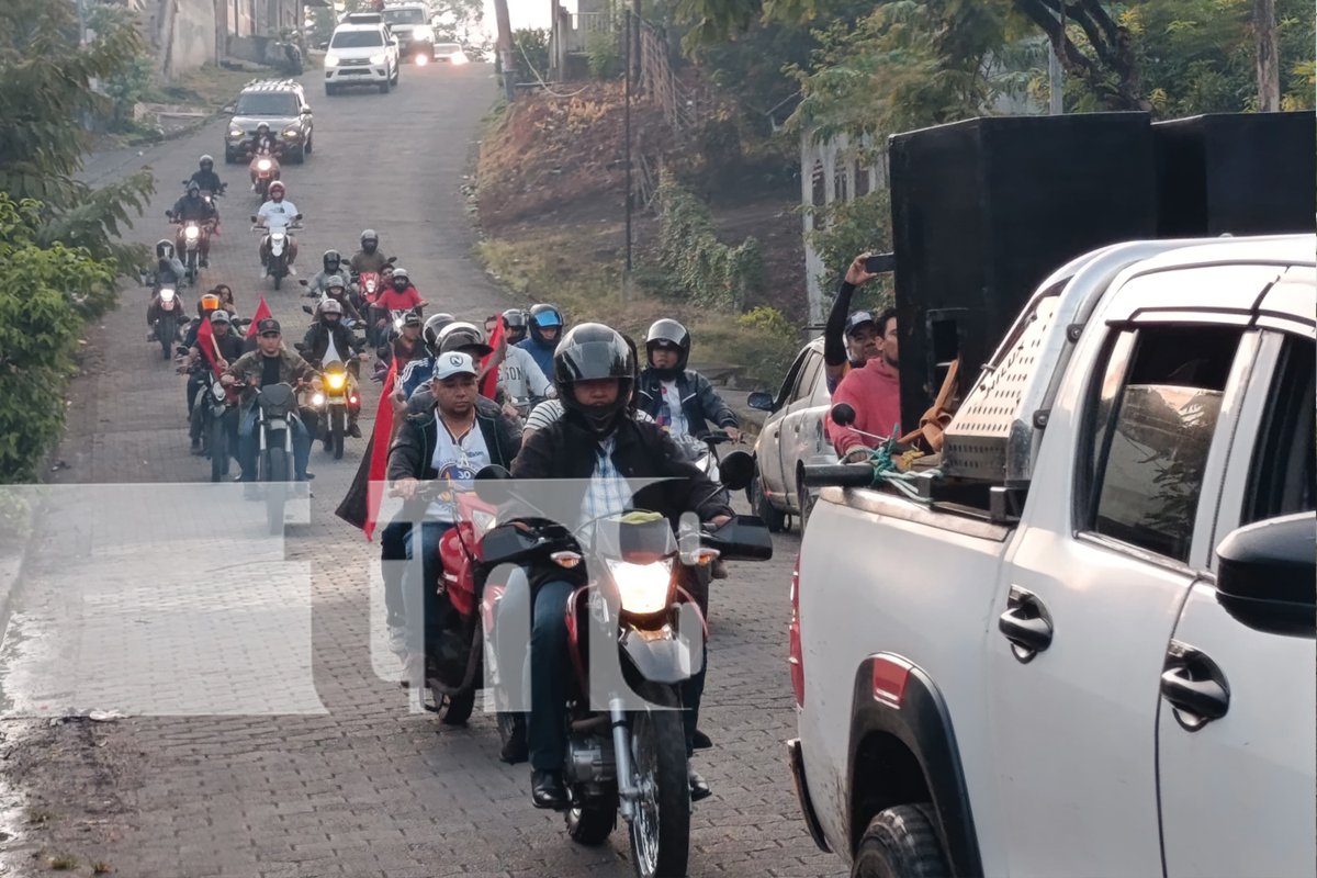 canaltn8's tweet image. 🎺 Diana en Matiguás con alegría popular proclamando la paz y el amor. El pueblo unido celebra el espíritu de abril victorioso. #PazYAmor #Matiguás #Nicaragua