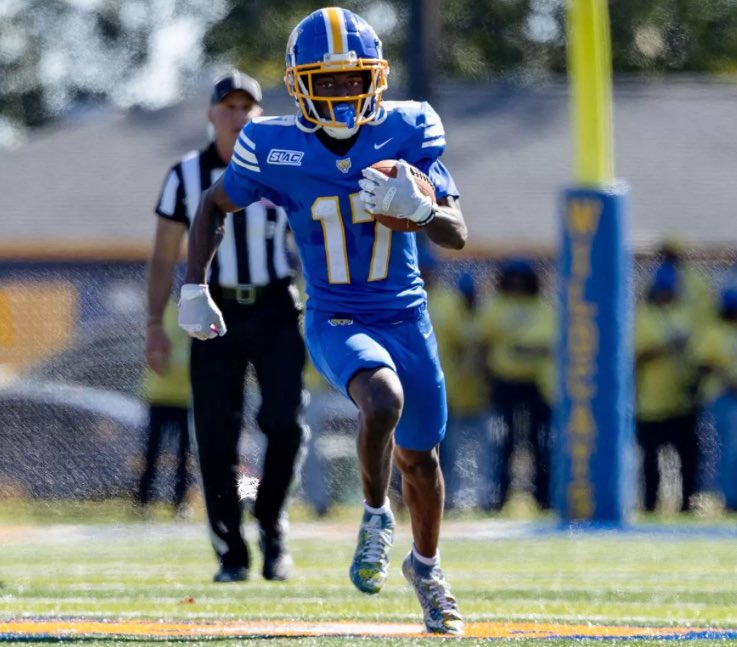 marcus_brand_'s tweet image. Blessed to receive an offer from Fort Valley State!!💙💛
@Coach_TPugh