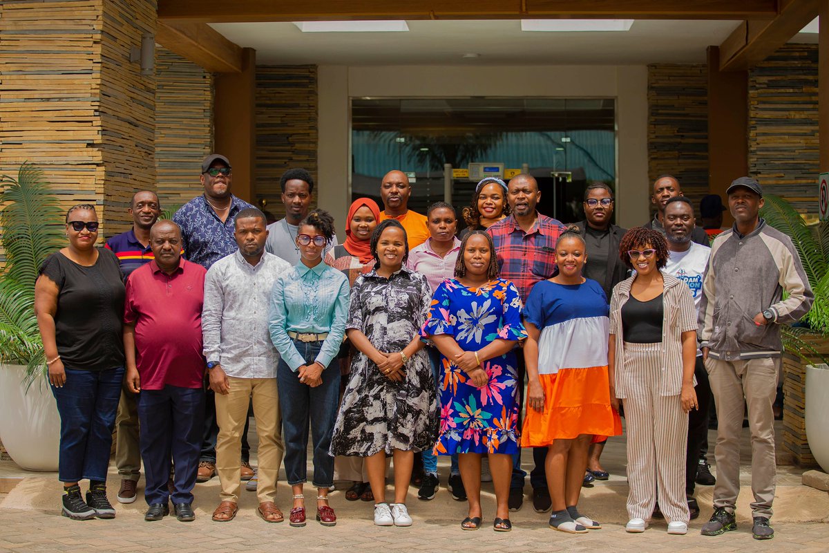 Marie Stopes Tanzania (@mariestopestza) on Twitter photo Earlier this April, <a href="/MarieStopesTZA/">Marie Stopes Tanzania</a> in collaboration with <a href="/mctanzania/">Media Council</a> and other stakeholders hosted a capacity-building workshop for both new and trained journalists.
The goal of this workshop were to equip journslist with the skills to craft compelling, accurate, and Earlier this April, <a href="/MarieStopesTZA/">Marie Stopes Tanzania</a> in collaboration with <a href="/mctanzania/">Media Council</a> and other stakeholders hosted a capacity-building workshop for both new and trained journalists.
The goal of this workshop were to equip journslist with the skills to craft compelling, accurate, and