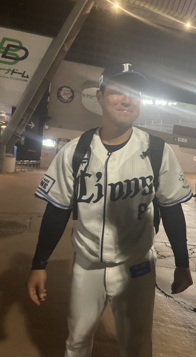 taka🦁 tweet media