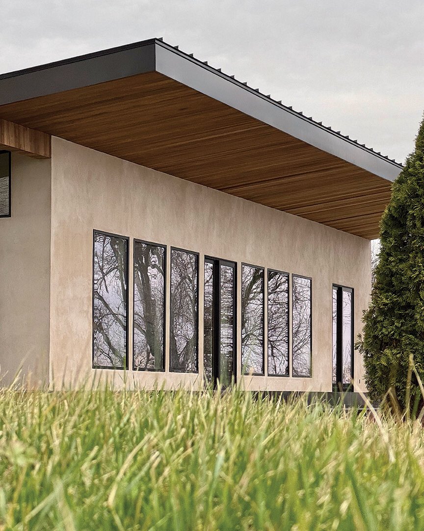 WeaberLumber's tweet photo. Check out Weaber's video! #TikTok https://t.co/zRszxAUtZx #thermallymodified #ecofriendly #hardwoods #exteriors #weaberlumber #makeitweaber @brookeandbrice https://t.co/4R2buHAsHZ