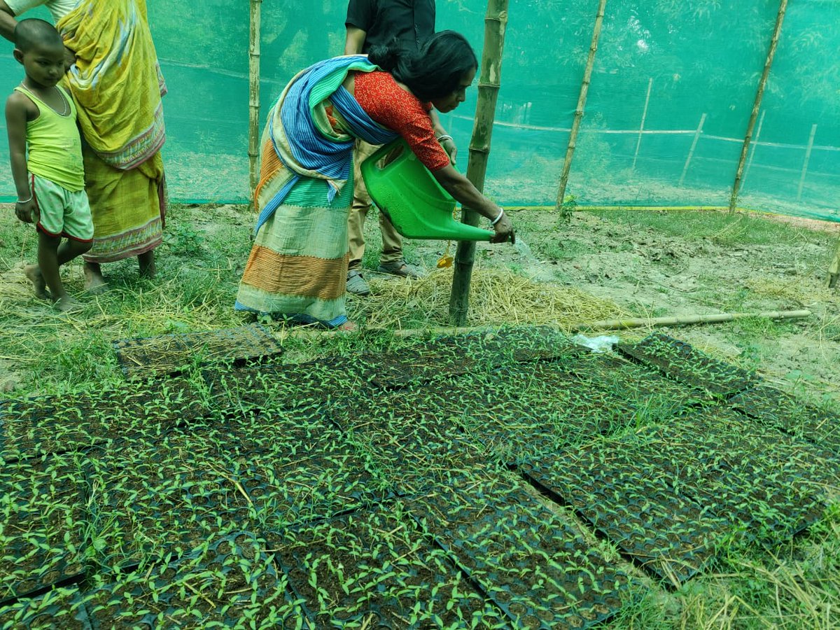 ICAR-ATARI Kolkata (Zone-V) (@atarikolkata) on Twitter photo 🌱 Poshan Pakhwada (8–22 April) celebrated by ICAR-KVK (CISH) Malda <a href="/AtariKolkata/">ICAR-ATARI Kolkata (Zone-V)</a> across 10 villages of the district!
🌾Strengthening nutrition, livelihoods & local resilience
🔗 Linked to the One Health vision!
#OneICAR
<a href="/icarindia/">Indian Council of Agricultural Research.</a>
<a href="/PMOIndia/">PMO India</a>
<a href="/ChouhanShivraj/">Shivraj Singh Chouhan</a>
<a href="/mygovindia/">MyGovIndia</a>
<a href="/PIB_India/">PIB India</a> 🌱 Poshan Pakhwada (8–22 April) celebrated by ICAR-KVK (CISH) Malda <a href="/AtariKolkata/">ICAR-ATARI Kolkata (Zone-V)</a> across 10 villages of the district!
🌾Strengthening nutrition, livelihoods & local resilience
🔗 Linked to the One Health vision!
#OneICAR
<a href="/icarindia/">Indian Council of Agricultural Research.</a>
<a href="/PMOIndia/">PMO India</a>
<a href="/ChouhanShivraj/">Shivraj Singh Chouhan</a>
<a href="/mygovindia/">MyGovIndia</a>
<a href="/PIB_India/">PIB India</a>