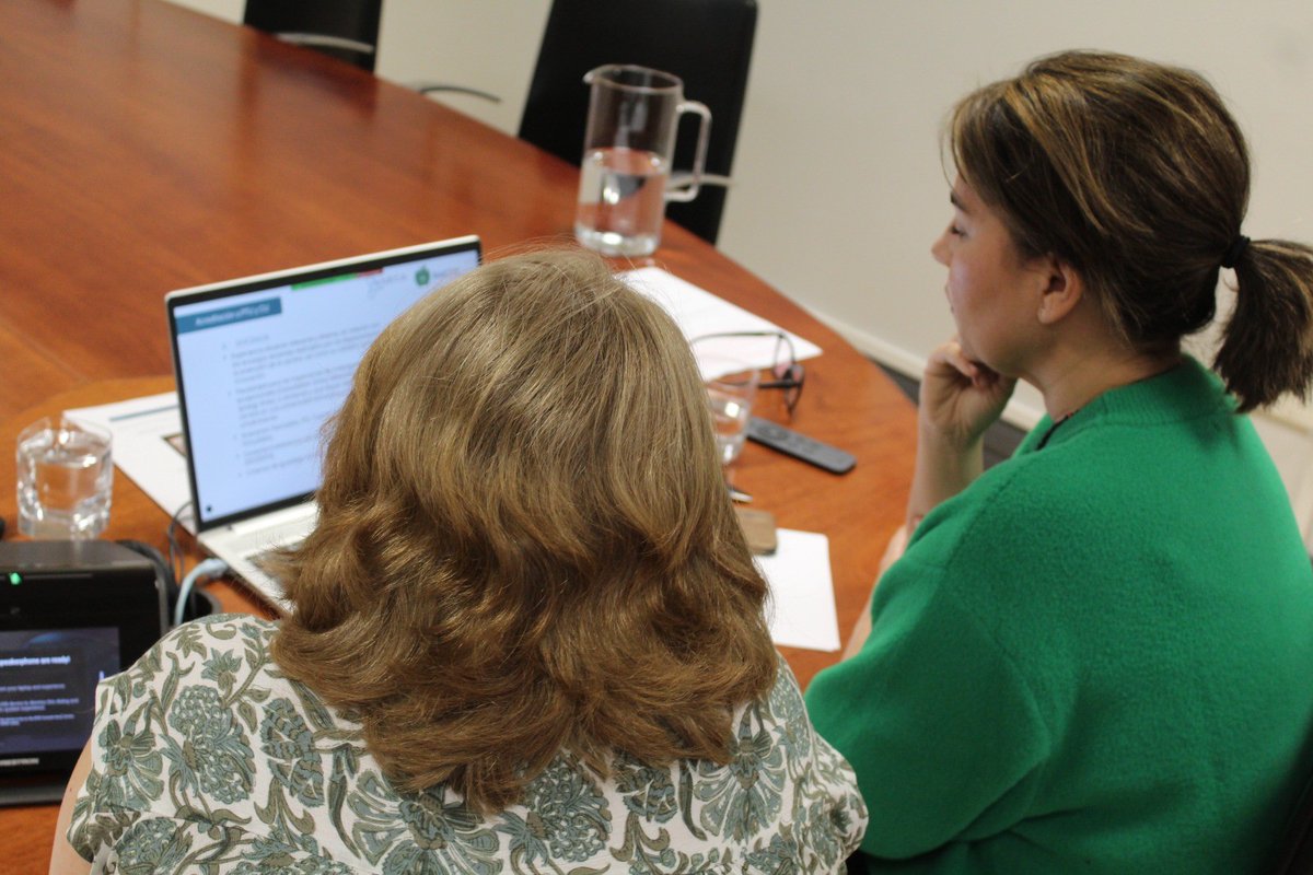 🌍Hoy hemos celebrado un webinario, en colaboración con <a href="/raicex_es/">RAICEX</a>, sobre el nuevo sistema de acreditación estatal a PTU y CU
🇪🇺También hemos presentado el nuevo procedimiento de certificación de posición comparable a PTU y CU en universidades de la UE
Gracias por la iniciativa!