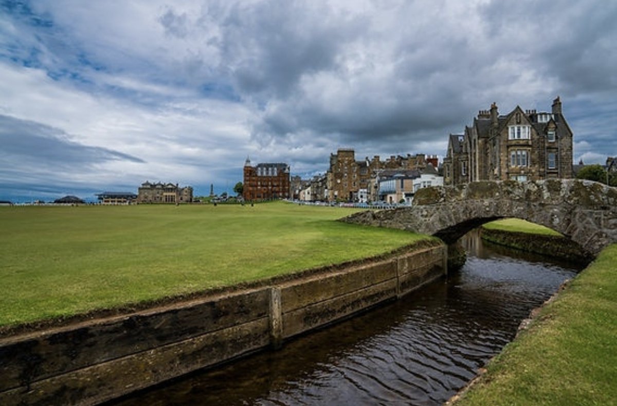🏌️‍♂️ Scots can play the legendary Old Course at St Andrews for just £42.50 (normally £340!)

The new “Drive” initiative makes golf history more accessible than ever.

Details 👉 2undergolf.co.uk/blog

#StAndrews #2UnderGolf #OldCourse #DriveInitiative #GolfScotland #GolfDeals