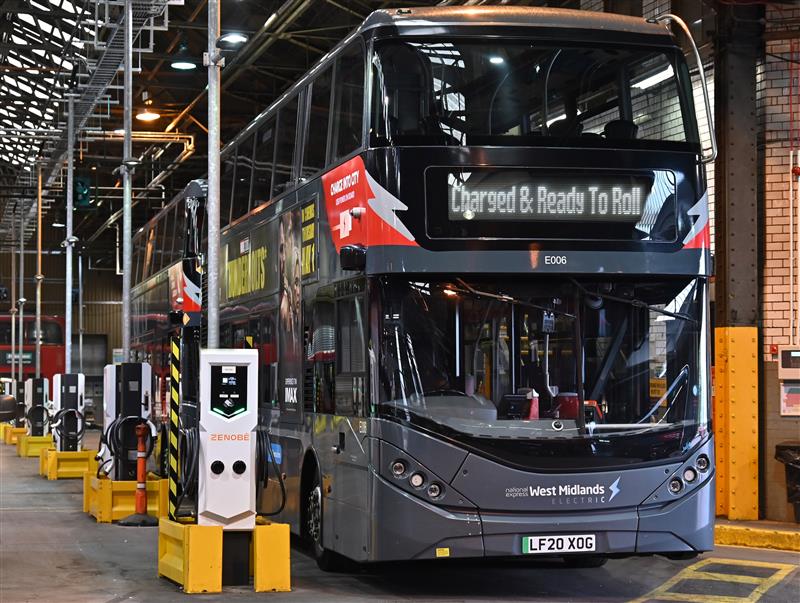 What’s better than new car smell? New bus smell.

170 brand-new electric buses have hit the roads across the West Midlands.

They’re cleaner, quieter and more reliable.

A big step towards a greener, better-connected region.

#EarthDay