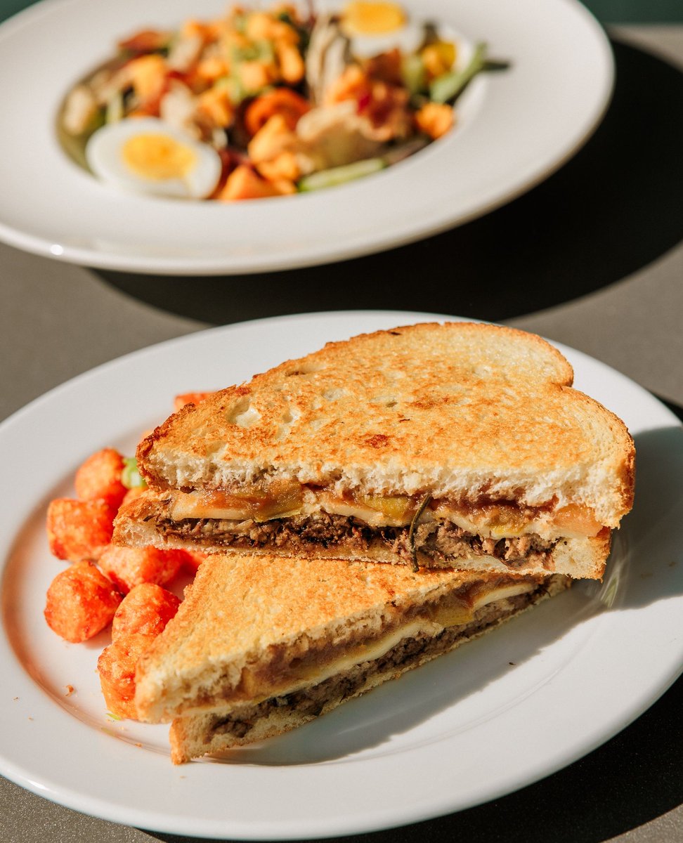 Looking for Tuesday lunch plans? We've got you covered!

Introducing our new Beefy Grilled Cheese!! It's short rib, white cheddar and granny smith apple jam on sourdough bread. And it's as amazing as it sounds! 

Come try it for yourself this week!!