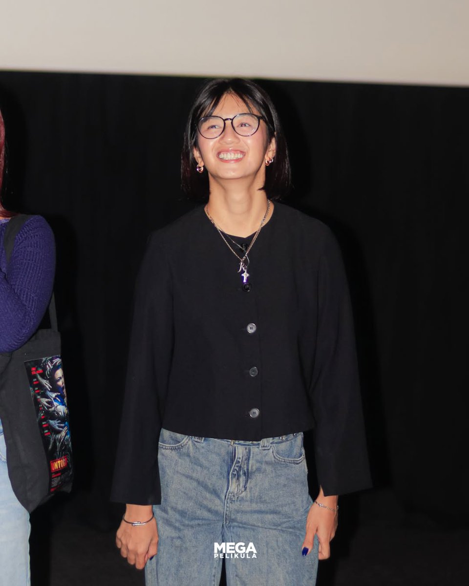 MutyaCoronel's tweet photo. #KaoriOinuma and fellow cast Sarah Edwards at the #UNTOLDMovie advance screening.

📷 from Mega Pelikula/ Regal Films' IG post https://t.co/qzoOquV51i