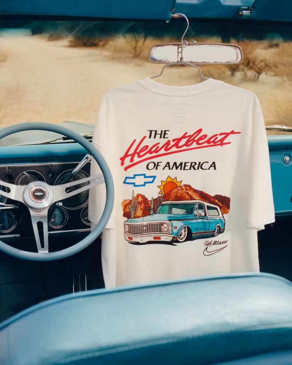 Sneaker Huddle tweet media