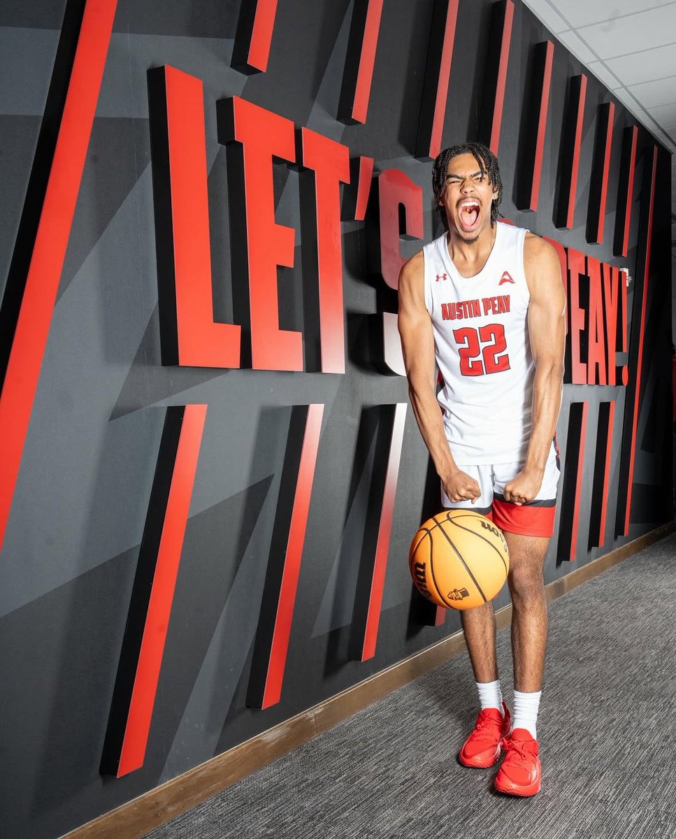 Congrats to our guy Travis Torain committing to play for Austin Peay next season! Travis is coming off a huge Freshman season at Panola College helping leading them to a Final Four appearance!