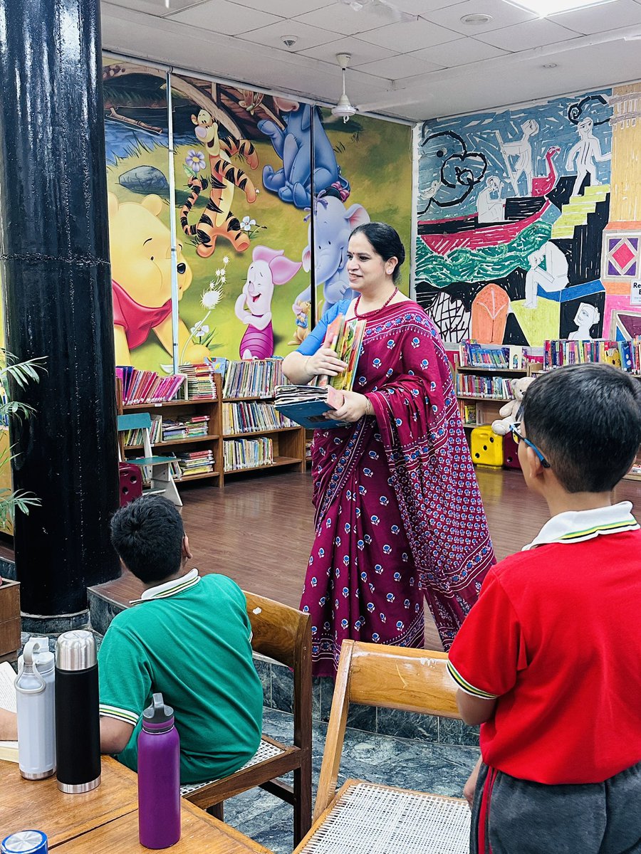 TSCSLibrary's tweet image. Library Orientation and visit organised for Class 6 B of St John’s High School, Chandigarh today #WorldBookDaycelebrations @RrrlfKolkata #WorldBookWeek