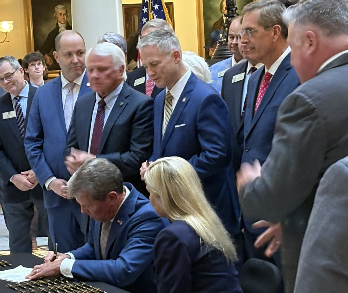 JeffWansley's tweet photo. Governor Kemp signs historic tort reform legislation. Great day for all Georgians! https://t.co/wAMlDzUmeI