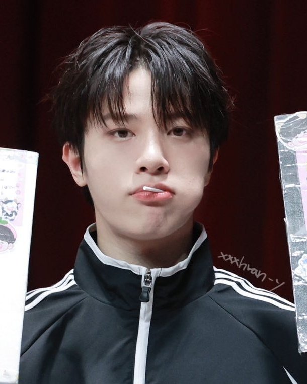 JEONGWOO                               junghwan