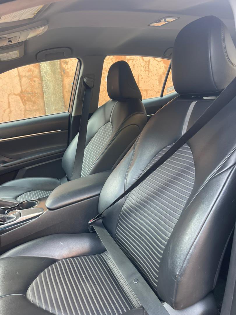 DISTRESSS ‼️‼️‼️‼️

Foreign used 
2021 Camry SE With Full Duty
Going for Only 
💰27M !!!