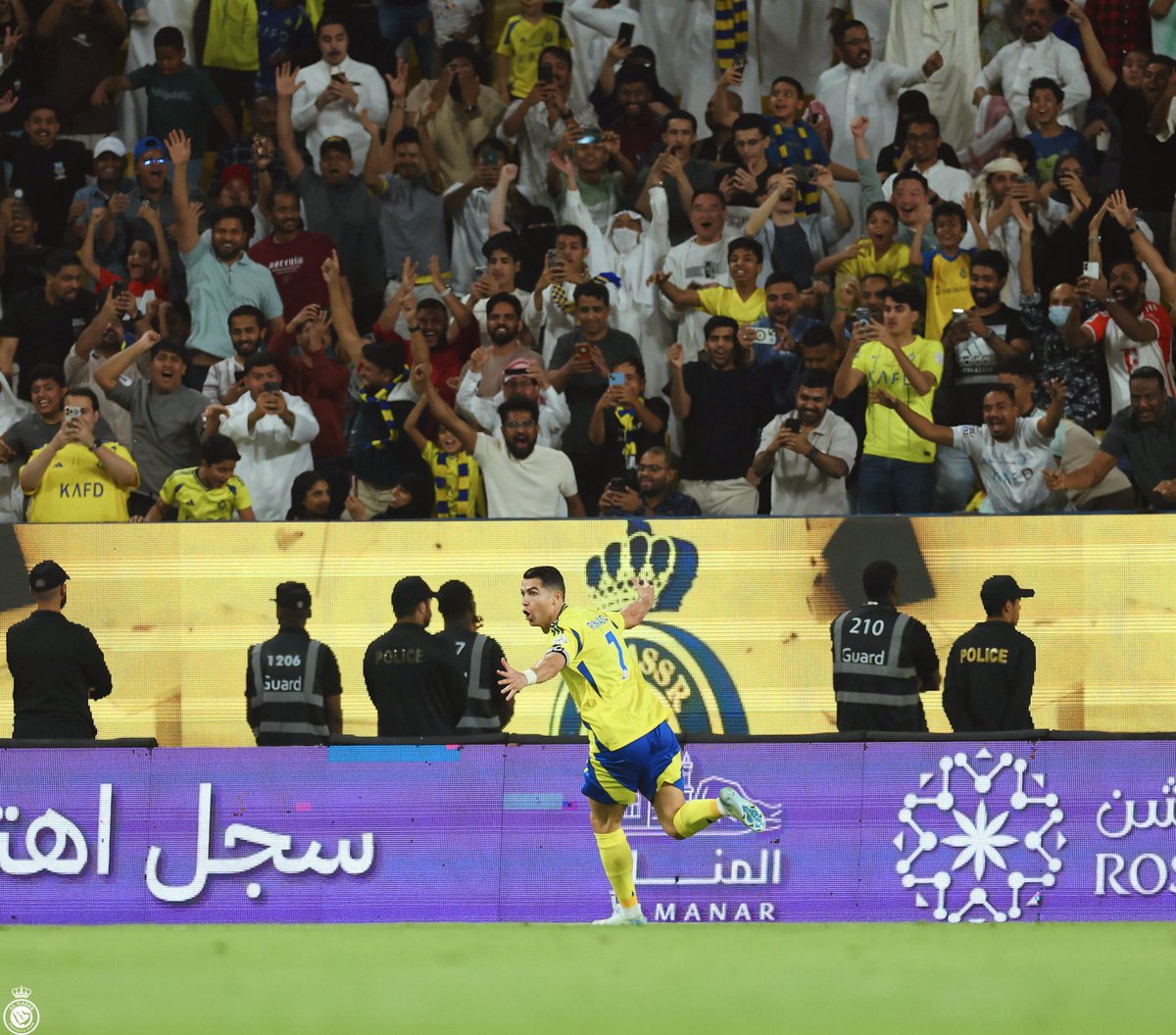 Okaz_Sports's tweet photo. #عاجل | 
عدد الدوريات المحتسبة لنادي #النصر 19 دوري بجميع مسمياته..
#النصر هو اول فريق يحقق كأس الاتحاد السعودي عام ١٣٩٦هـ
#توثيق_البطولات
✍️: فلاح القحطاني @falahsport
#عكاظ #ان_تكون_او��ا https://t.co/Z4TGbrt4V6