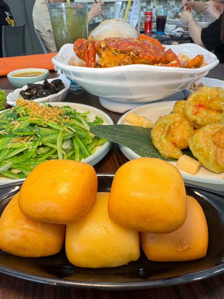 lalithefucker's tweet image. 