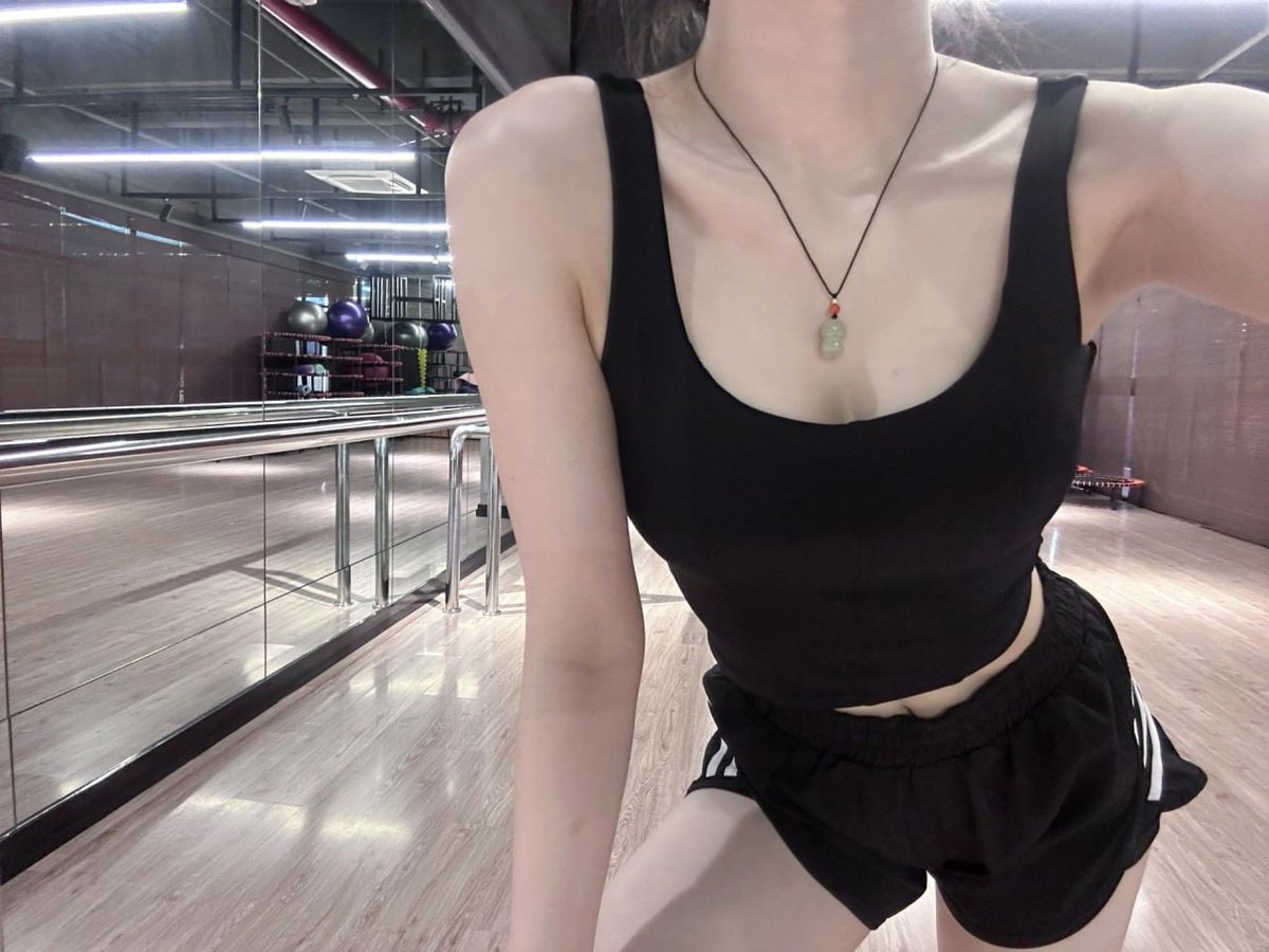 lalithefucker's tweet image. 