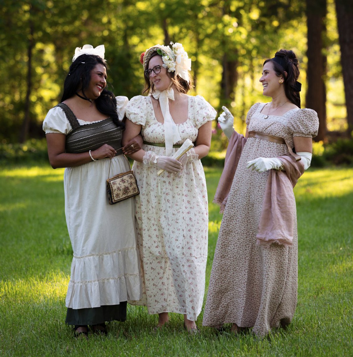 Just rewatched Pride And Prejudice in the theaters for the anniversary and I’m convinced we need to bring this back. Keep your head high, your heart open, and your boots muddy from nature’s trails.  #JaneAusten