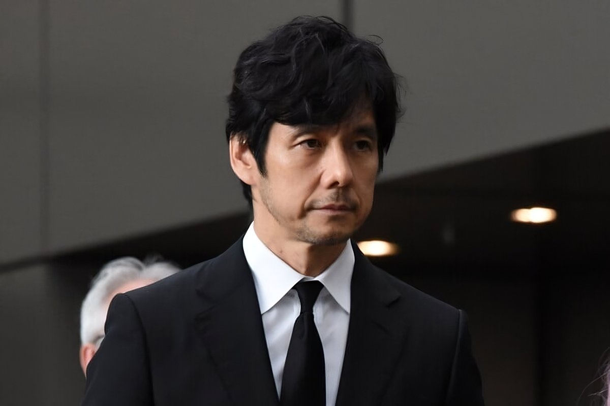 🔴 배우·가수 (故) 나카야마 미호, 고별회 열려 2024년 12월, 향년 54세로 세상을 떠난 배우이자 가수 나카야마 미호. 오늘(4/22) 도쿄 국제 포럼에서...