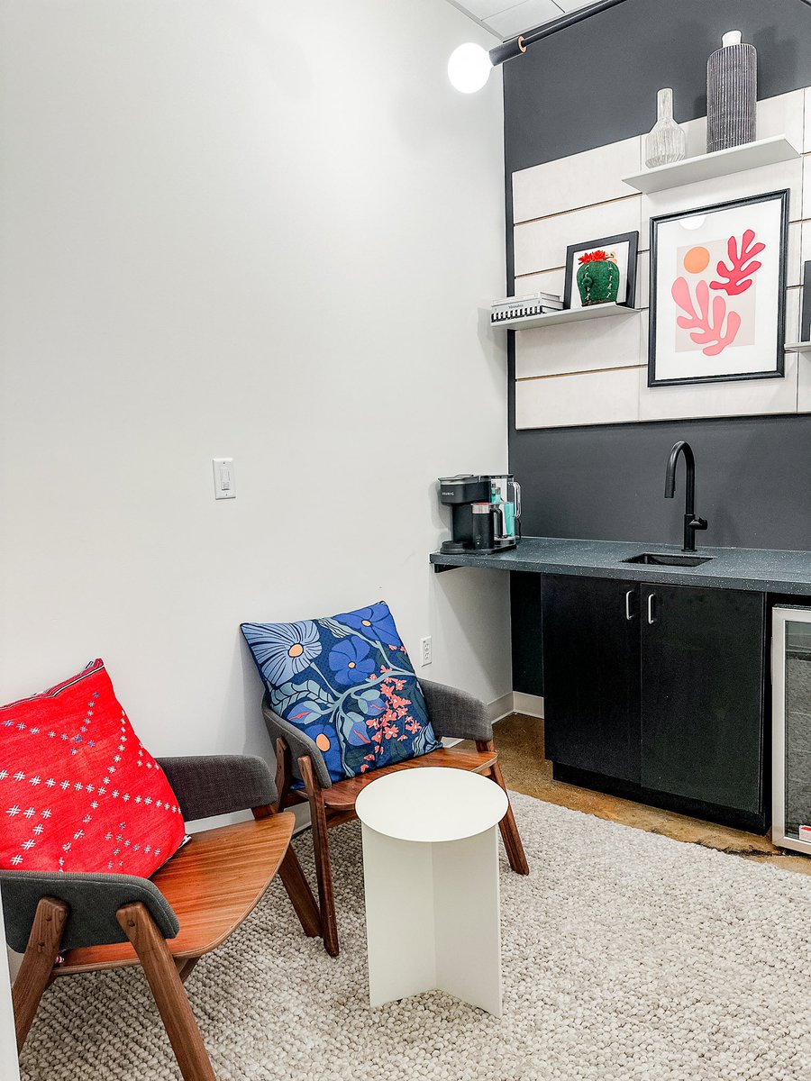 A cozy, modern space where moms can take a moment for themselves—because community coworking should support every part of the journey. We love this private Mother’s room in our Coworking Space.